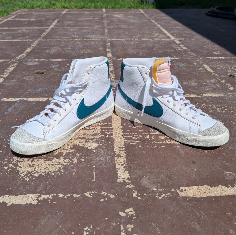 Nike White and Teal High-Top Sneakers - Picture 1 of 6